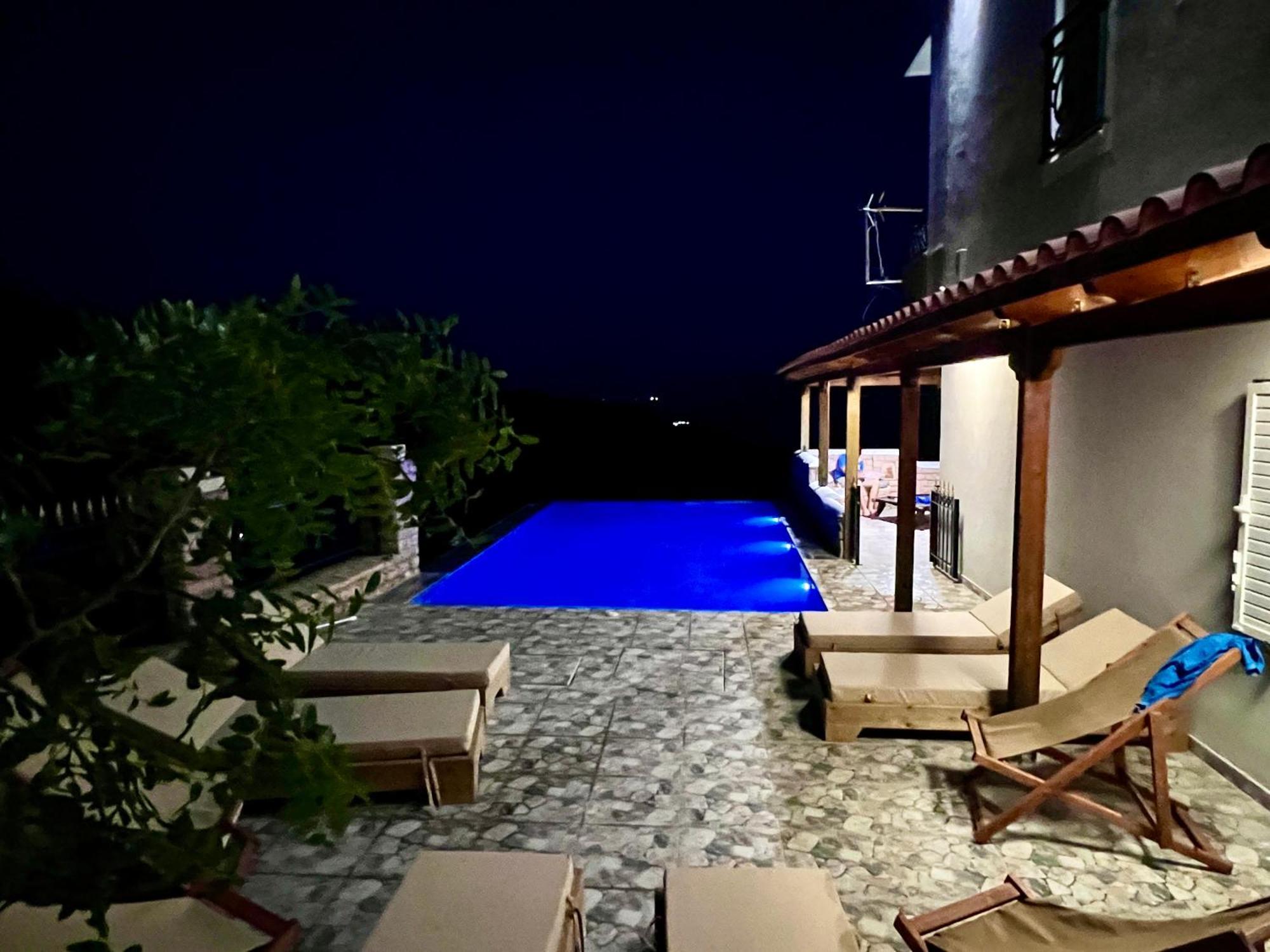 Vila Elezi Piqeras Borsh Exterior photo
